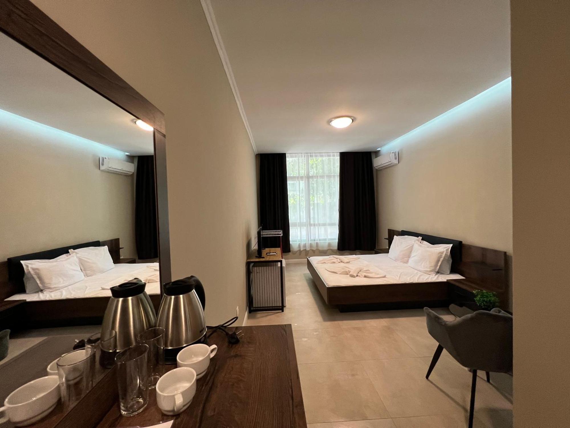 Ramay Rooms Saints Constantine and Helena Esterno foto